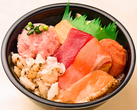 ねぎとろ/炙り縁側/まぐろ/サーモン/焼きハラス/明太子/厚焼き玉子